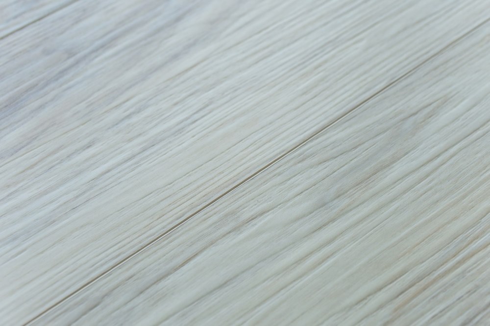 Замковая ПВХ плитка "Art Tile" Клён Жемчужный (1220*152*5 мм) — купить в Нижнем Новгороде