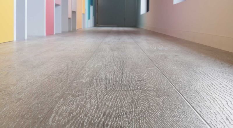 Линолеум бытовой "IVC" Woodlike Cousteau W06 (3м) — купить в Нижнем Новгороде