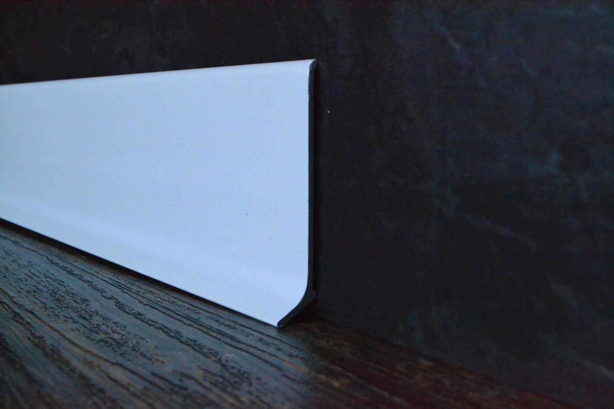 Плинтус алюминиевый L-образный белый (2500*11*60 мм) — купить в Нижнем Новгороде