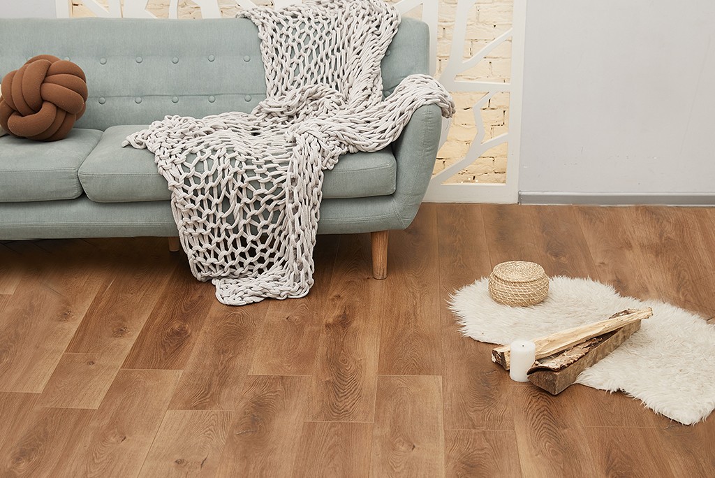 SPC ламинат "Alpine Floor" Дуб Насыщенный ABA (1524*180*8 мм) — купить в Нижнем Новгороде