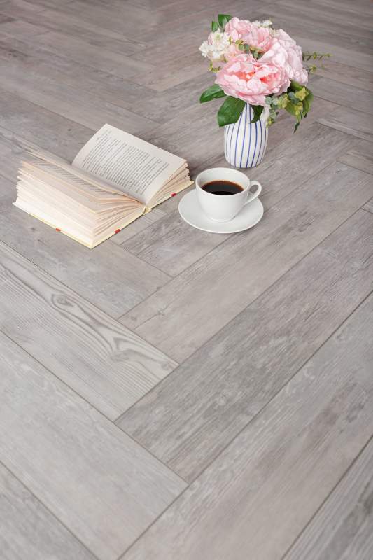 Замковая ПВХ плитка "Aberhof" Carmelita 1687 (615*123*5 мм) — купить в Нижнем Новгороде